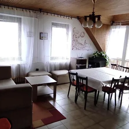 Várkapitány-lak *